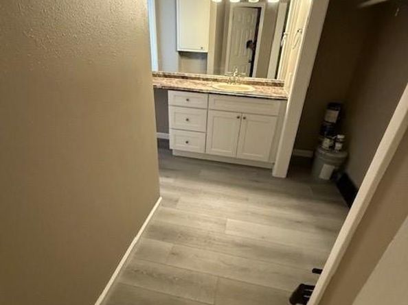 5010  Bowser Avenue  107, Dallas Texas 75209