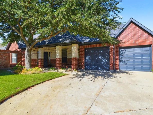 1904  Trevor Court , Flower Mound Texas 75028