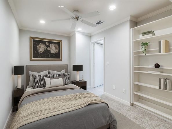 4122  Travis Street  13, Dallas Texas 75204