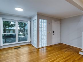 4122  Travis Street  13, Dallas Texas 75204