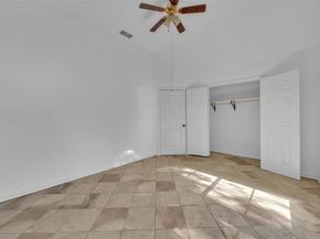 1405  Glenwillow Drive , Arlington Texas 76018