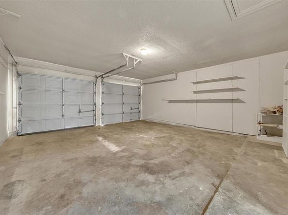 1405  Glenwillow Drive , Arlington Texas 76018
