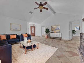 1405  Glenwillow Drive , Arlington Texas 76018