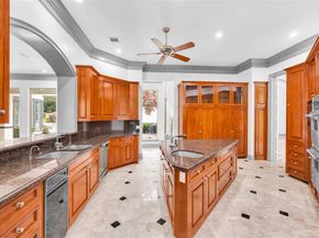 1813  Richlen Way , Duncanville Texas 75115