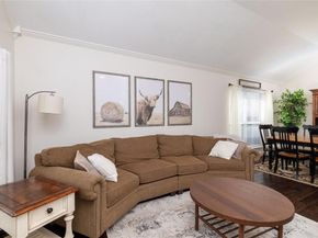 329  Shadow Grass Avenue , Fort Worth Texas 76120