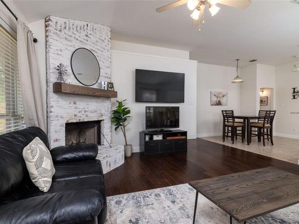 329  Shadow Grass Avenue , Fort Worth Texas 76120