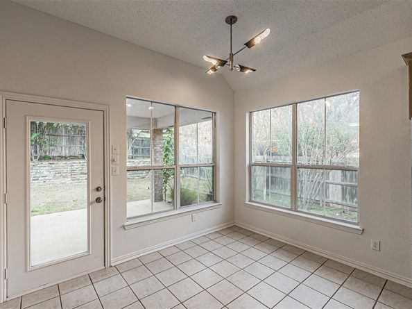 620  Gwyndellons Lane , Grand Prairie Texas 75052