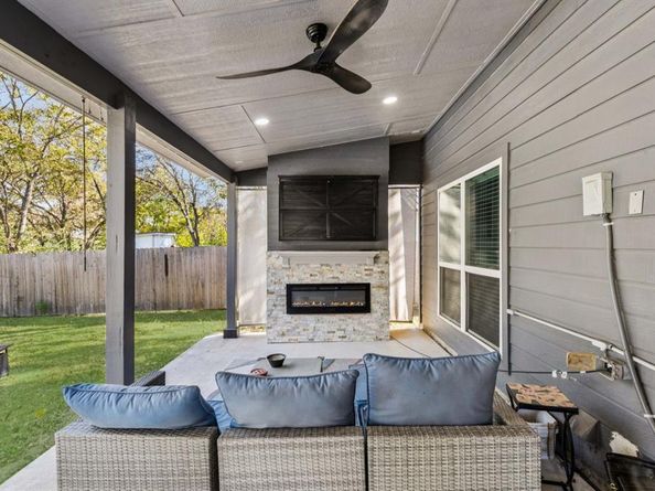 3347  Springview Avenue , Dallas Texas 75216