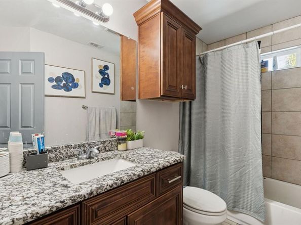 3347  Springview Avenue , Dallas Texas 75216