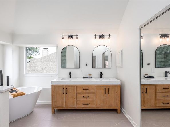 5224  Briarwood Drive , McKinney Texas 75071