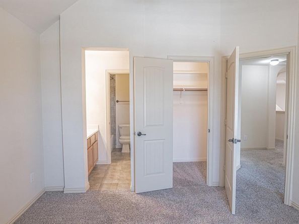 13977  Valley Mills Drive , Frisco Texas 75033