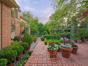 5007  Seneca Drive , Dallas Texas 75209