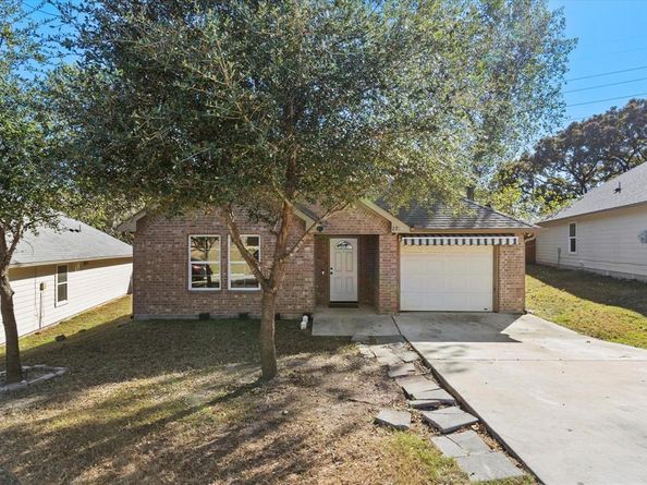 2914  Victorian Forest Drive , Dallas Texas 75227