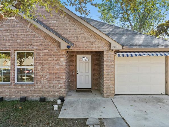 2914  Victorian Forest Drive , Dallas Texas 75227