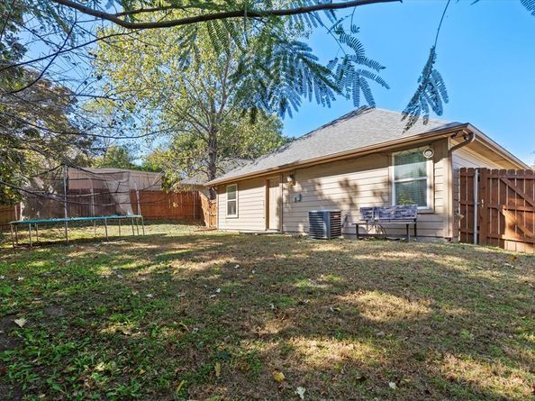 2914  Victorian Forest Drive , Dallas Texas 75227