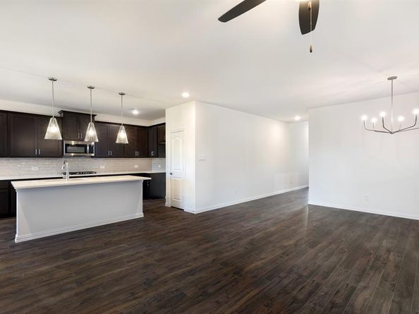 204  Golden Run Drive , Fate Texas 75189