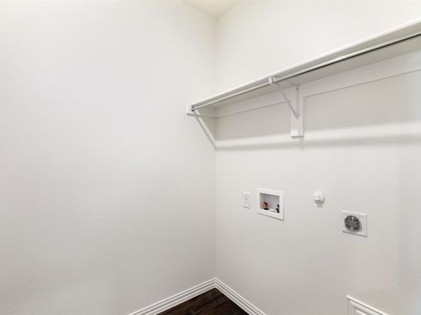 204  Golden Run Drive , Fate Texas 75189