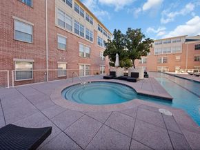2305  Worthington Street  103, Dallas Texas 75204