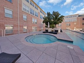 2305  Worthington Street  103, Dallas Texas 75204