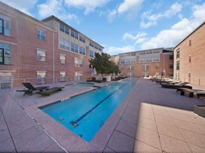 2305  Worthington Street  103, Dallas Texas 75204