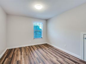 1805  Old Oak Drive , Arlington Texas 76012