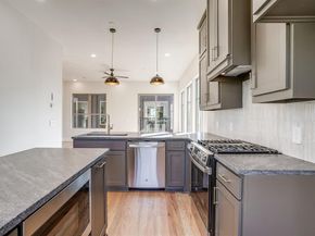 2824  Weisenberger Street  100, Fort Worth Texas 76107