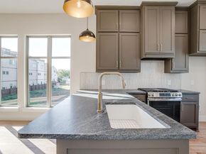 2824  Weisenberger Street  100, Fort Worth Texas 76107