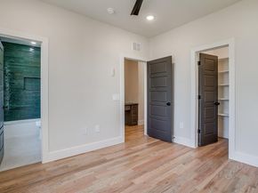 2824  Weisenberger Street  100, Fort Worth Texas 76107