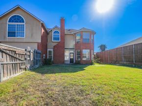 1109  Ashford Drive , DeSoto Texas 75115