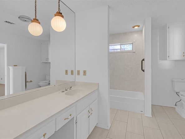 1601  Meadow Lane Terrace , Fort Worth Texas 76112