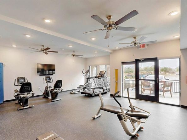 1735  Wittington Place  3403, Farmers Branch Texas 75234