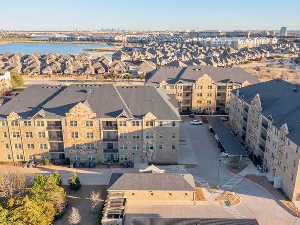 1735  Wittington Place  3403, Farmers Branch Texas 75234