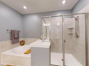 1735  Wittington Place  3403, Farmers Branch Texas 75234