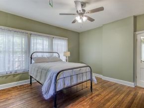 2220 W Rosedale Street S, Fort Worth Texas 76110
