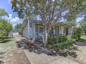 2220 W Rosedale Street S, Fort Worth Texas 76110