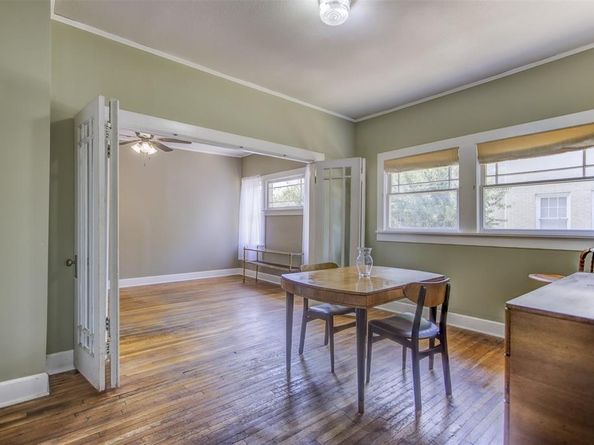2220 W Rosedale Street S, Fort Worth Texas 76110