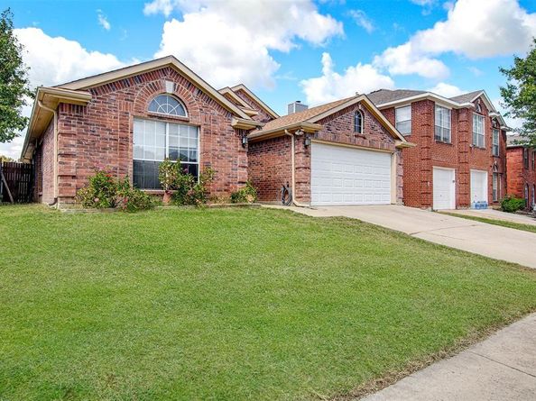 6006  Team Court , Arlington Texas 76018