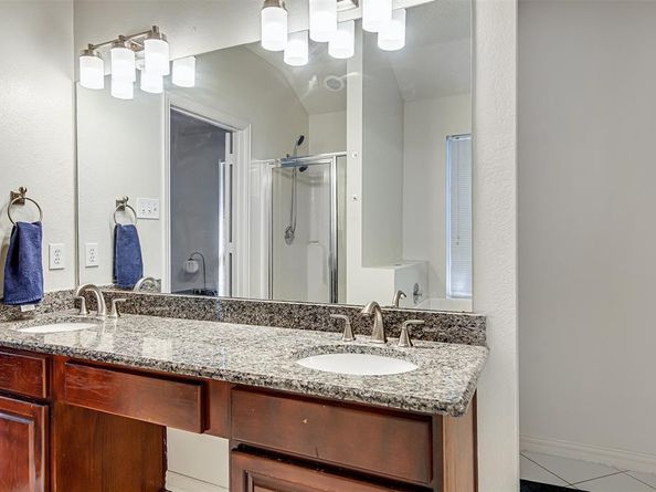 6006  Team Court , Arlington Texas 76018