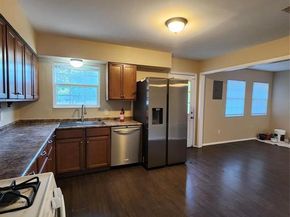 8424  Bunche Drive , Dallas Texas 75243