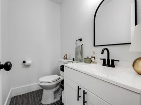 7004  Kiva Lane , Dallas Texas 75227