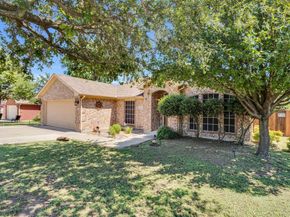 5528  Nuthatch Street , Dallas Texas 75236