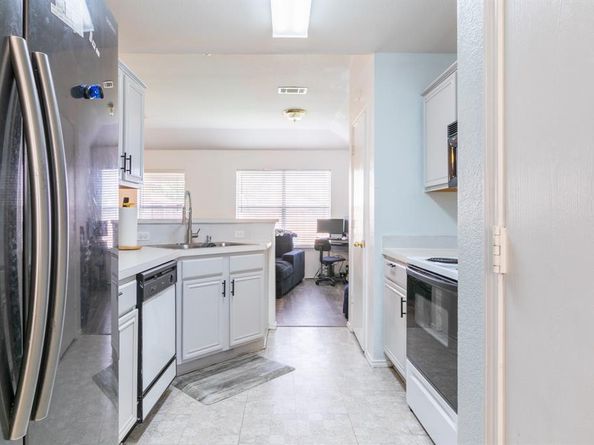 1759  Reynolds Street , Lancaster Texas 75134