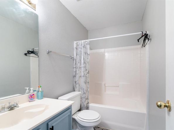 1759  Reynolds Street , Lancaster Texas 75134
