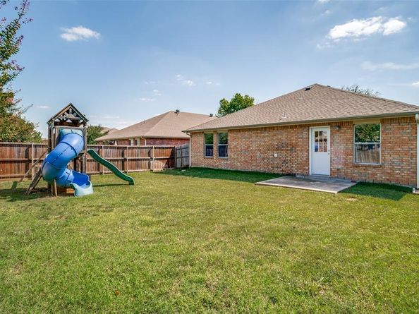 1437  Sun Breeze Drive , Little Elm Texas 75068