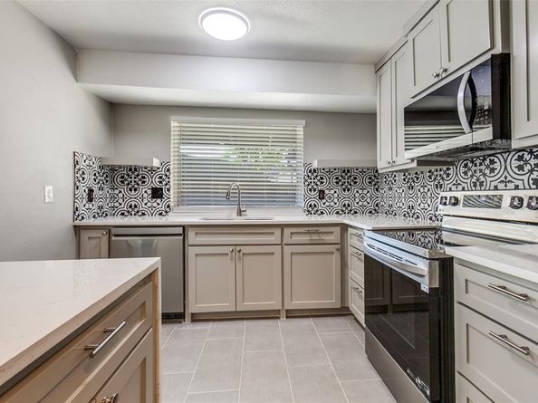 1406  Cotillion Drive , Plano Texas 75074