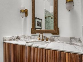 4507  Holland Avenue  107, Dallas Texas 75219