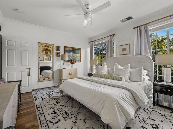 4507  Holland Avenue  107, Dallas Texas 75219