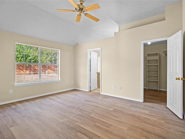 2329  Cromwell Drive , Arlington Texas 76018