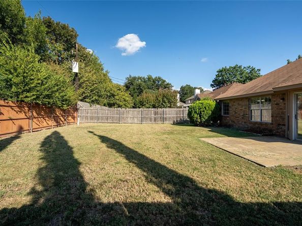 2329  Cromwell Drive , Arlington Texas 76018