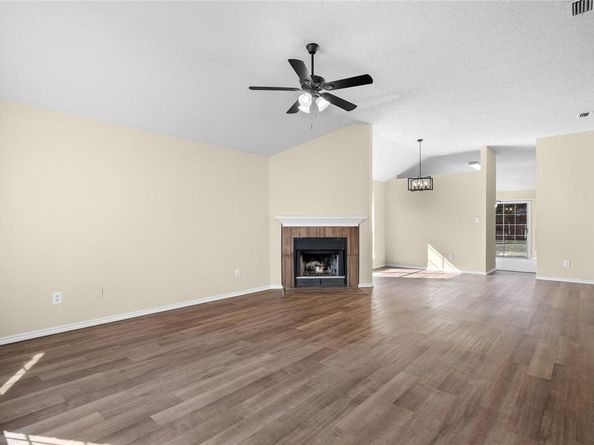 2329  Cromwell Drive , Arlington Texas 76018